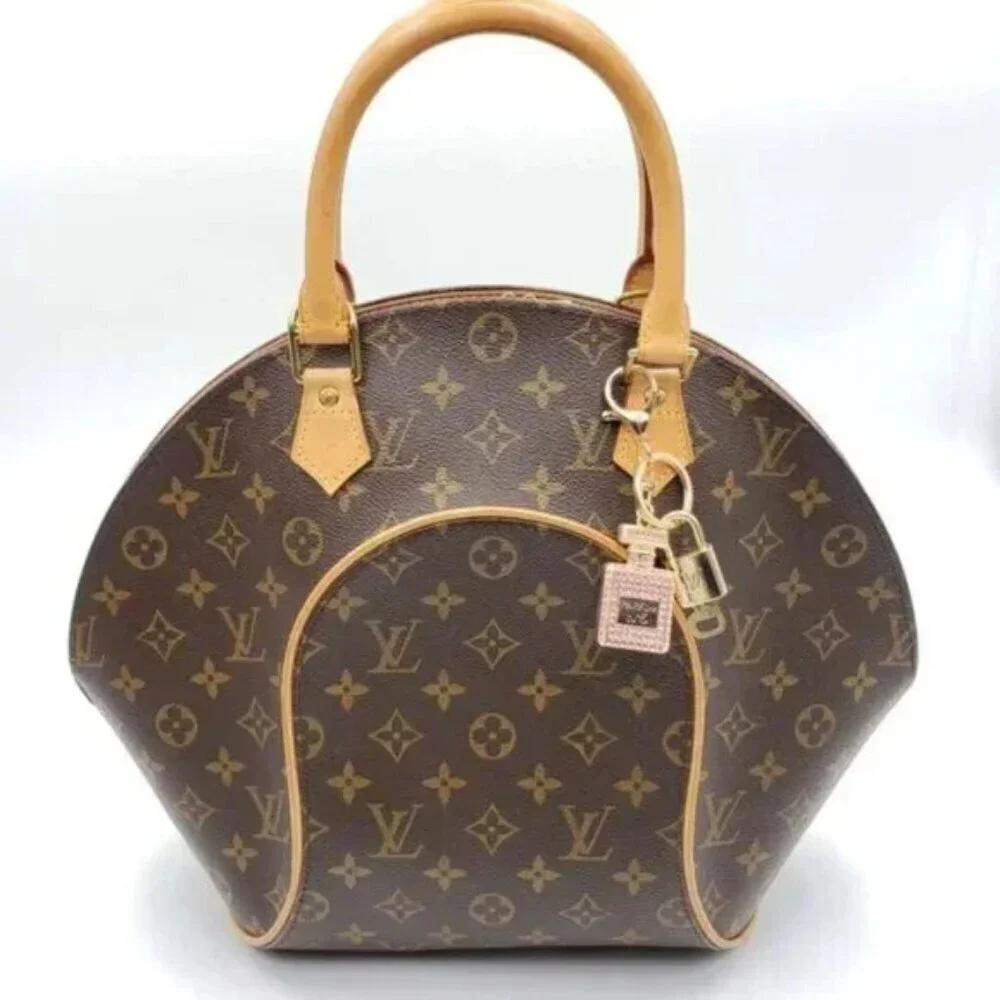 Authentic Louis Vuitton Gold Lock 🔒 Keychain Bag Unbranded N5 Bottle Charm LV